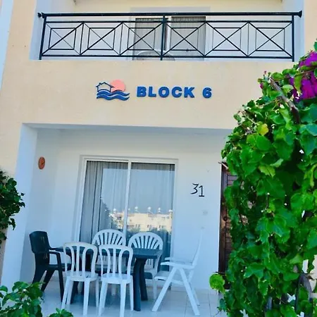 Melanos Townhouse With Sea View Semesterbostad Klorakas