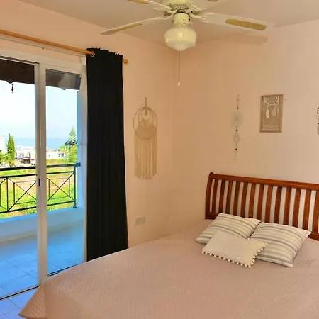 Melanos Townhouse With Sea View Holiday home *