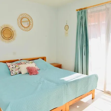 Holiday home Melanos Townhouse With Sea View *