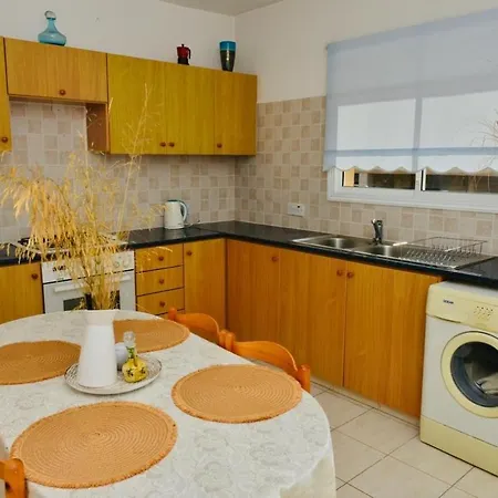 Melanos Townhouse With Sea View Holiday home Klorakas